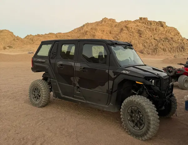 Luxury Desert Safari Polaris Xpedition Adv ( 5 Seater )